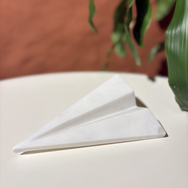 Beyaz Mermer Kağıt Uçak 2