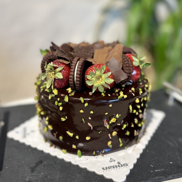 Çilekli Çikolatalı